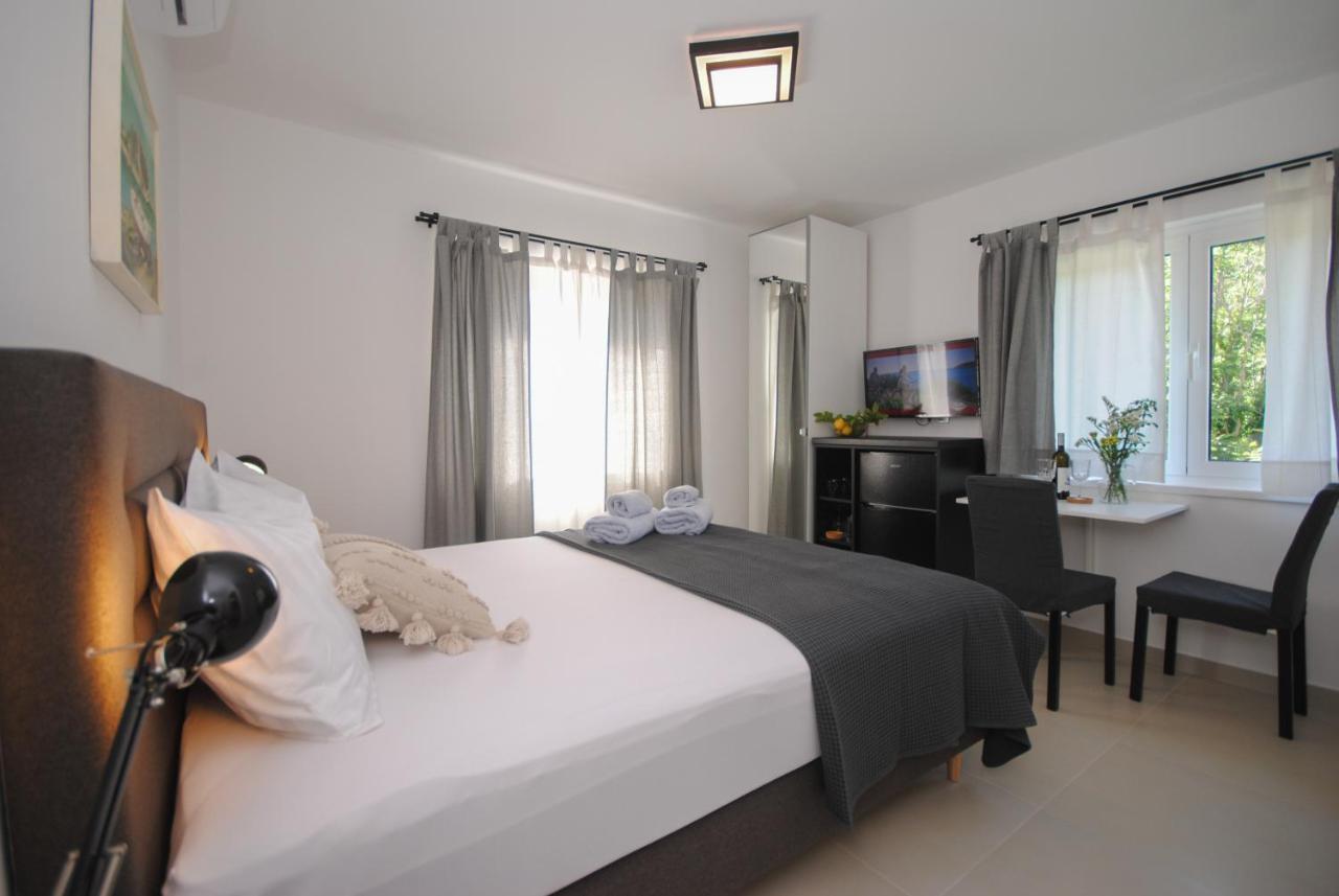 Rooms Dilk Вис Экстерьер фото