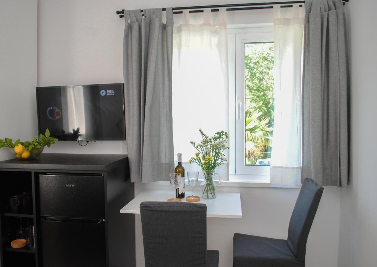 Rooms Dilk Вис Экстерьер фото
